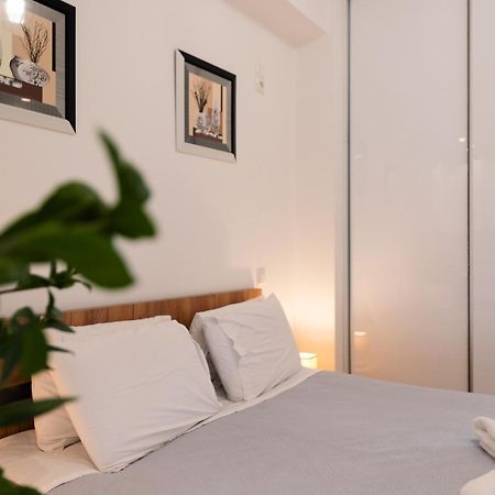 Modern Studio Apartment A Афины Экстерьер фото